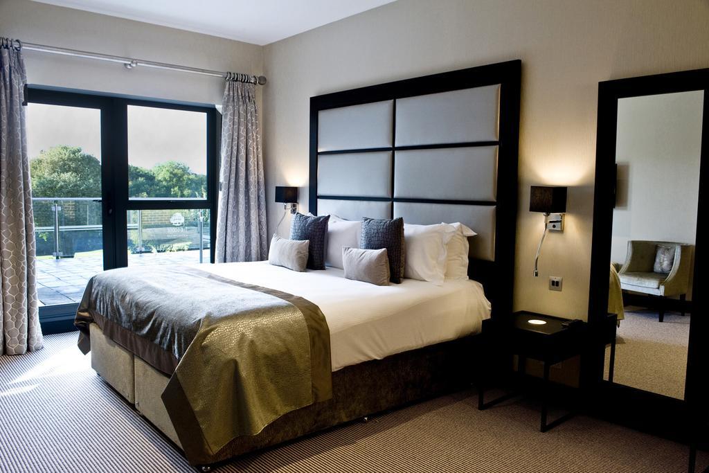 The Lodge At Kingswood Epsom Quarto foto
